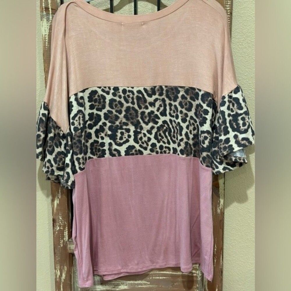 Veveret Women’s top - Picture 3 of 4